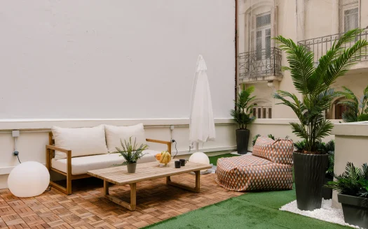 Renovated Apartment in Thessaloniki City Centre — 02