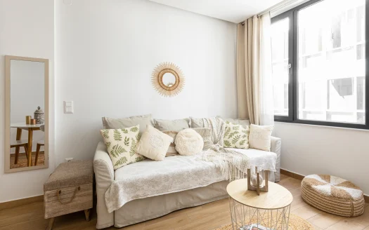 Renovated Apartment in Thessaloniki City Centre — 25