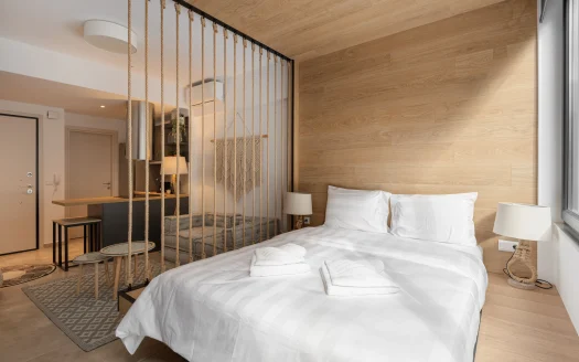 Renovated Apartment in Thessaloniki City Centre — 32