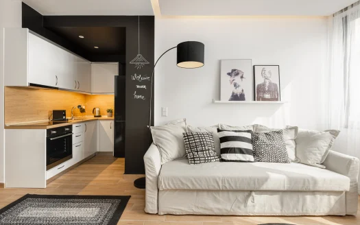 Renovated Apartment in Thessaloniki City Centre — 35