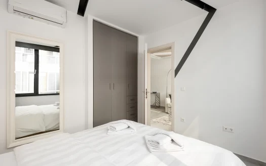 Renovated Apartment in Thessaloniki City Centre — 36