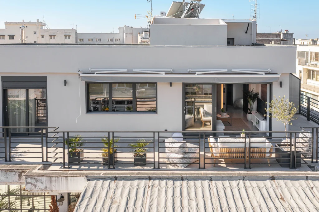 Renovated Apartment in Thessaloniki City Centre — 71