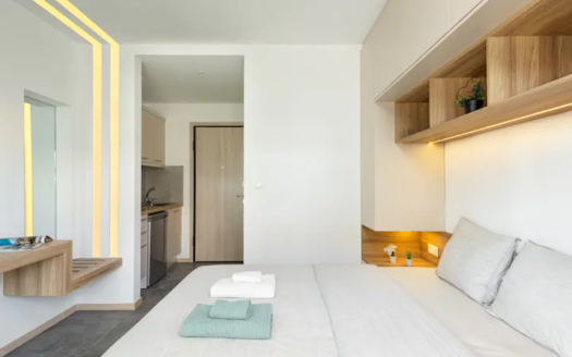 Renovated Apartment in Thessaloniki City Centre — 04