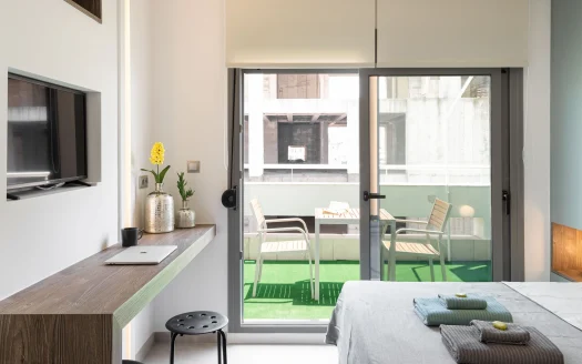 Renovated Apartment in Thessaloniki City Centre — 05